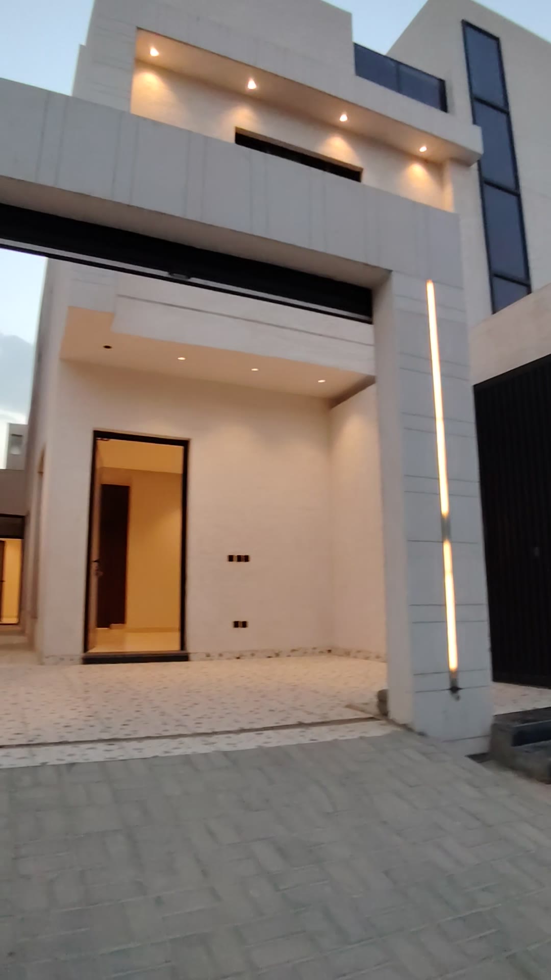  الفيديوهات