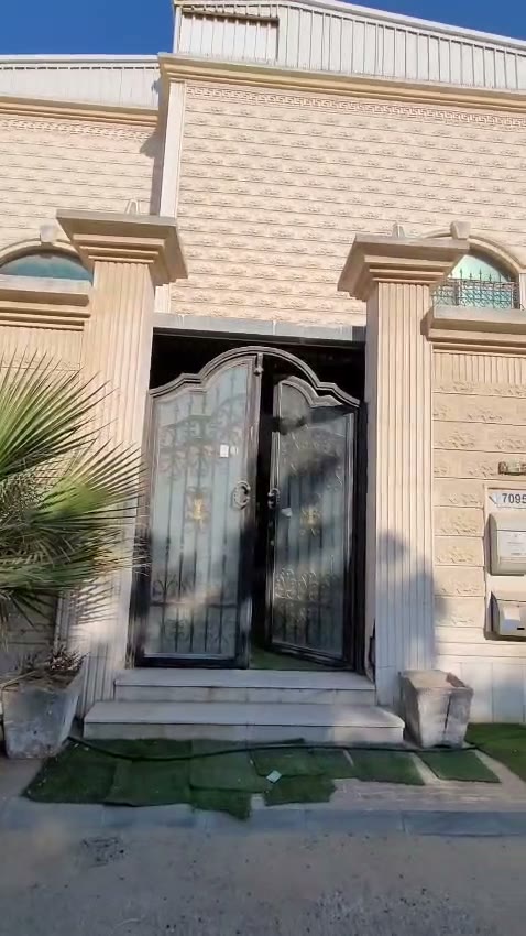  الفيديوهات