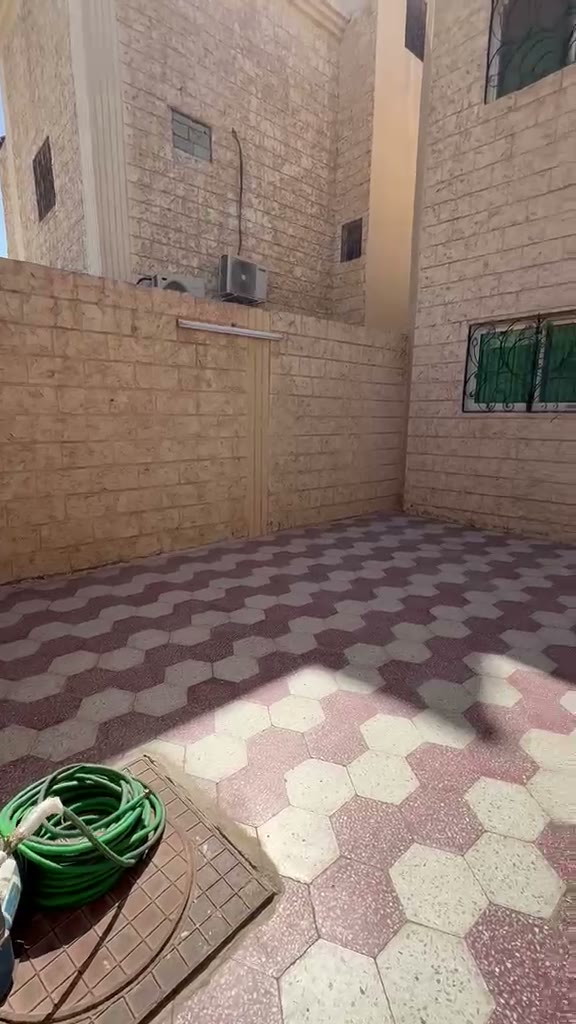  الفيديوهات
