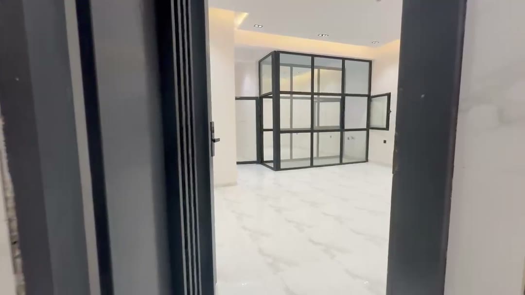  الفيديوهات