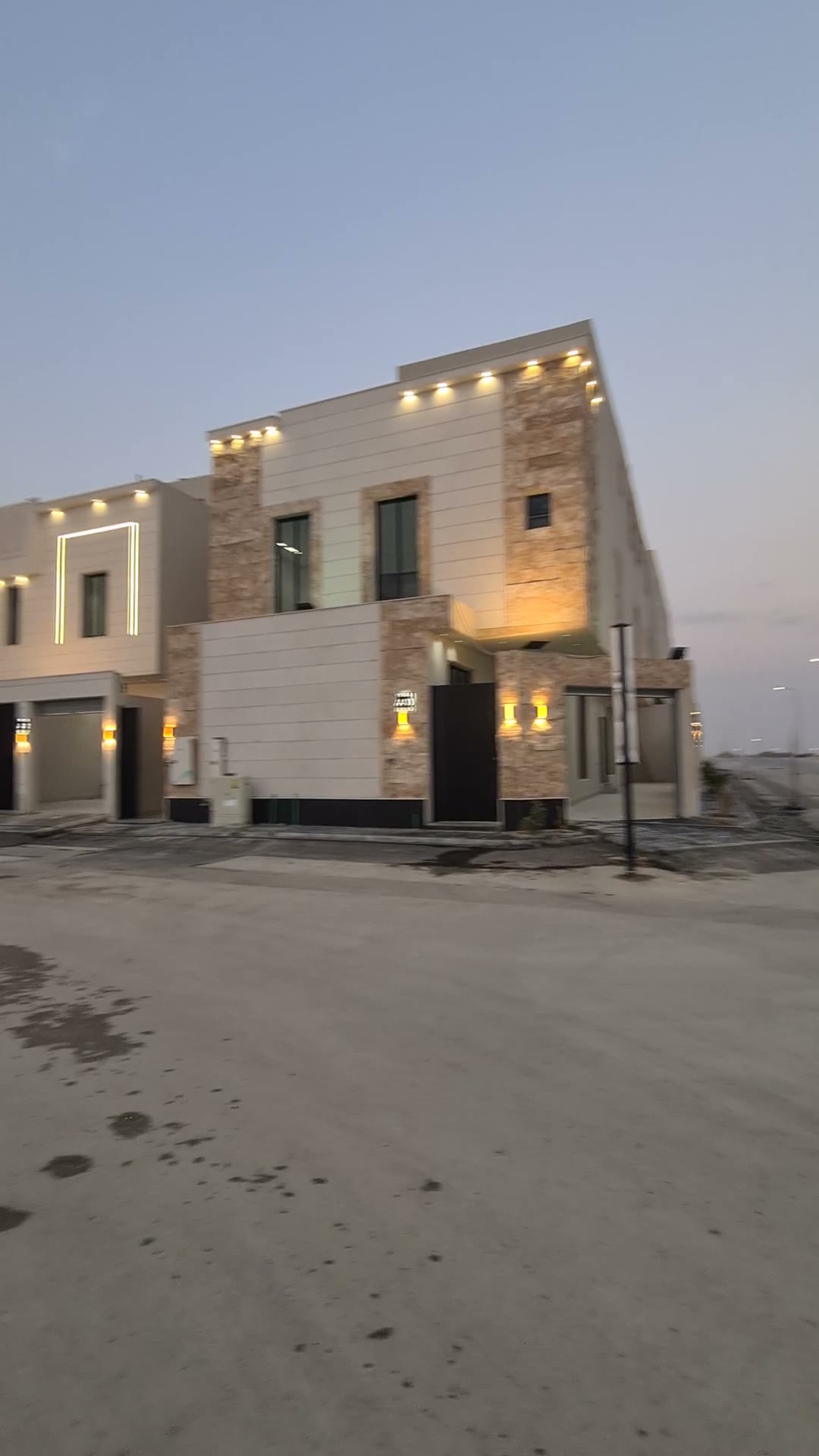  الفيديوهات