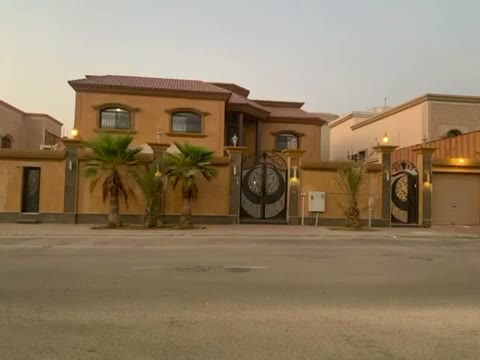  الفيديوهات