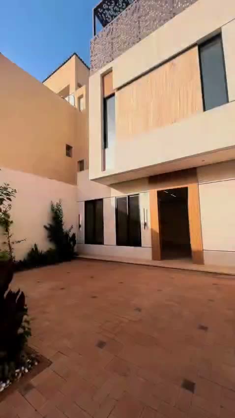  الفيديوهات