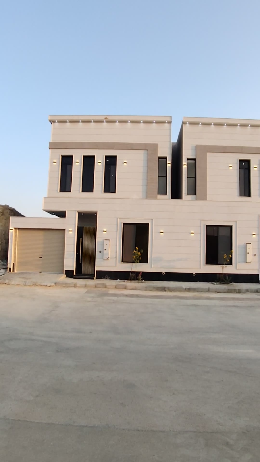  الفيديوهات