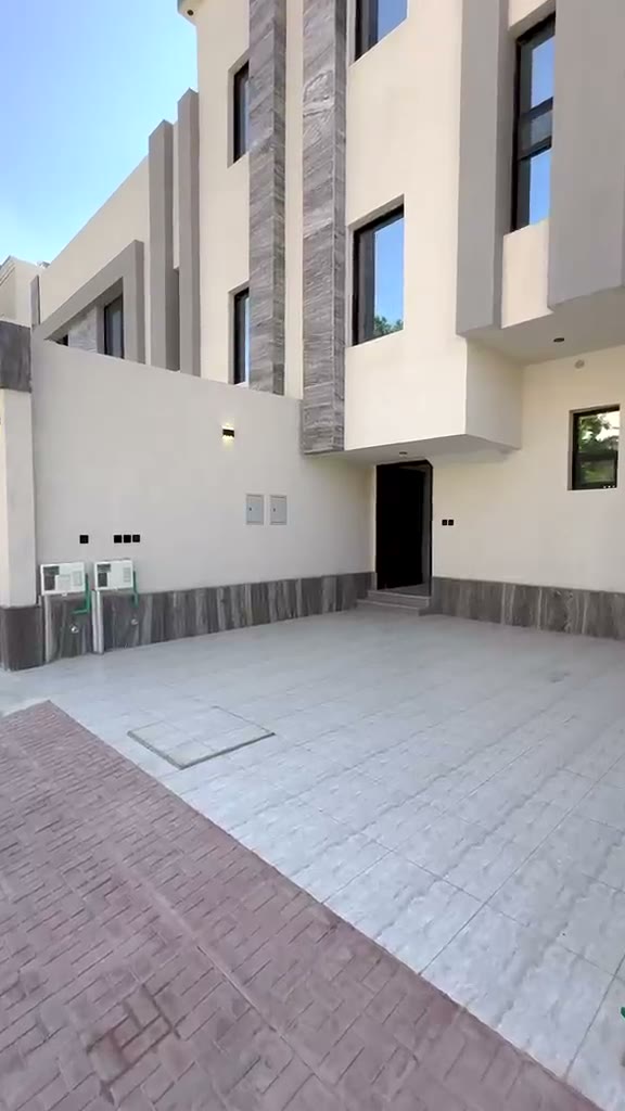  الفيديوهات