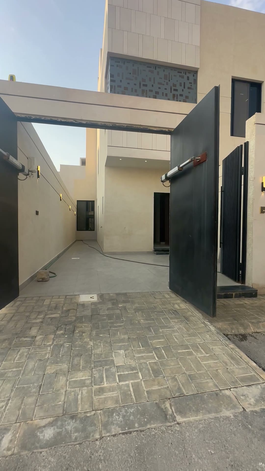  الفيديوهات