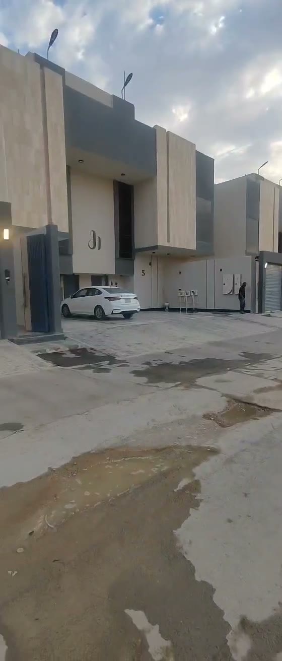  الفيديوهات