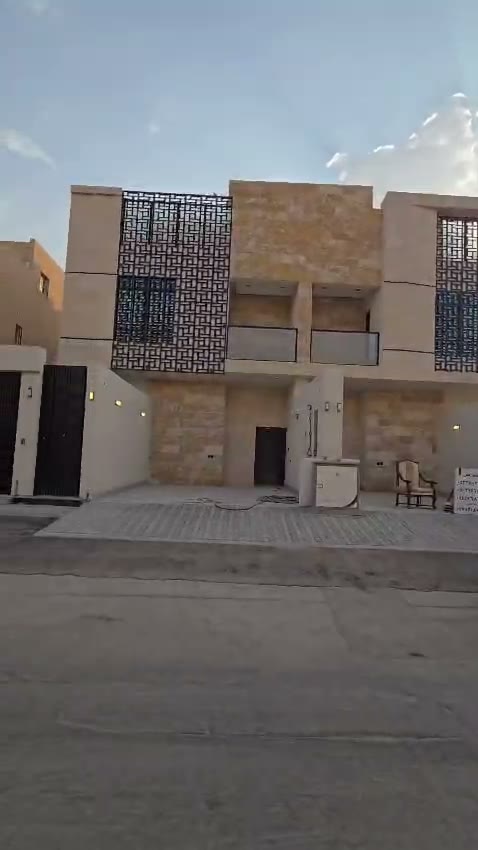  الفيديوهات