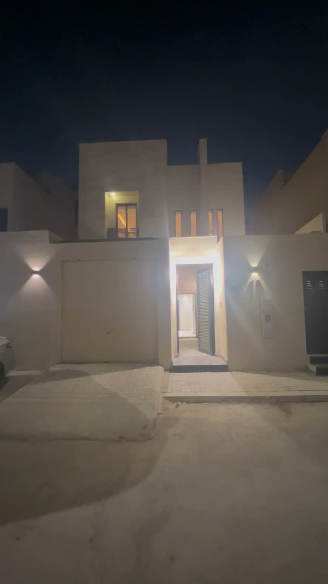  الفيديوهات