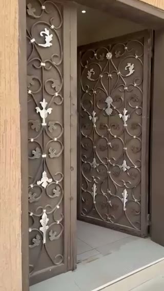  الفيديوهات