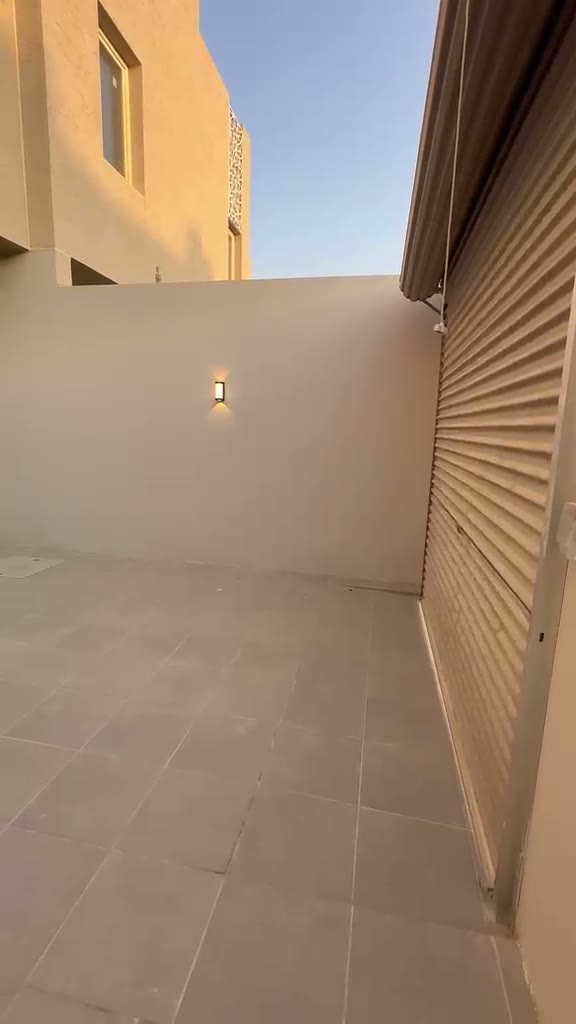  الفيديوهات