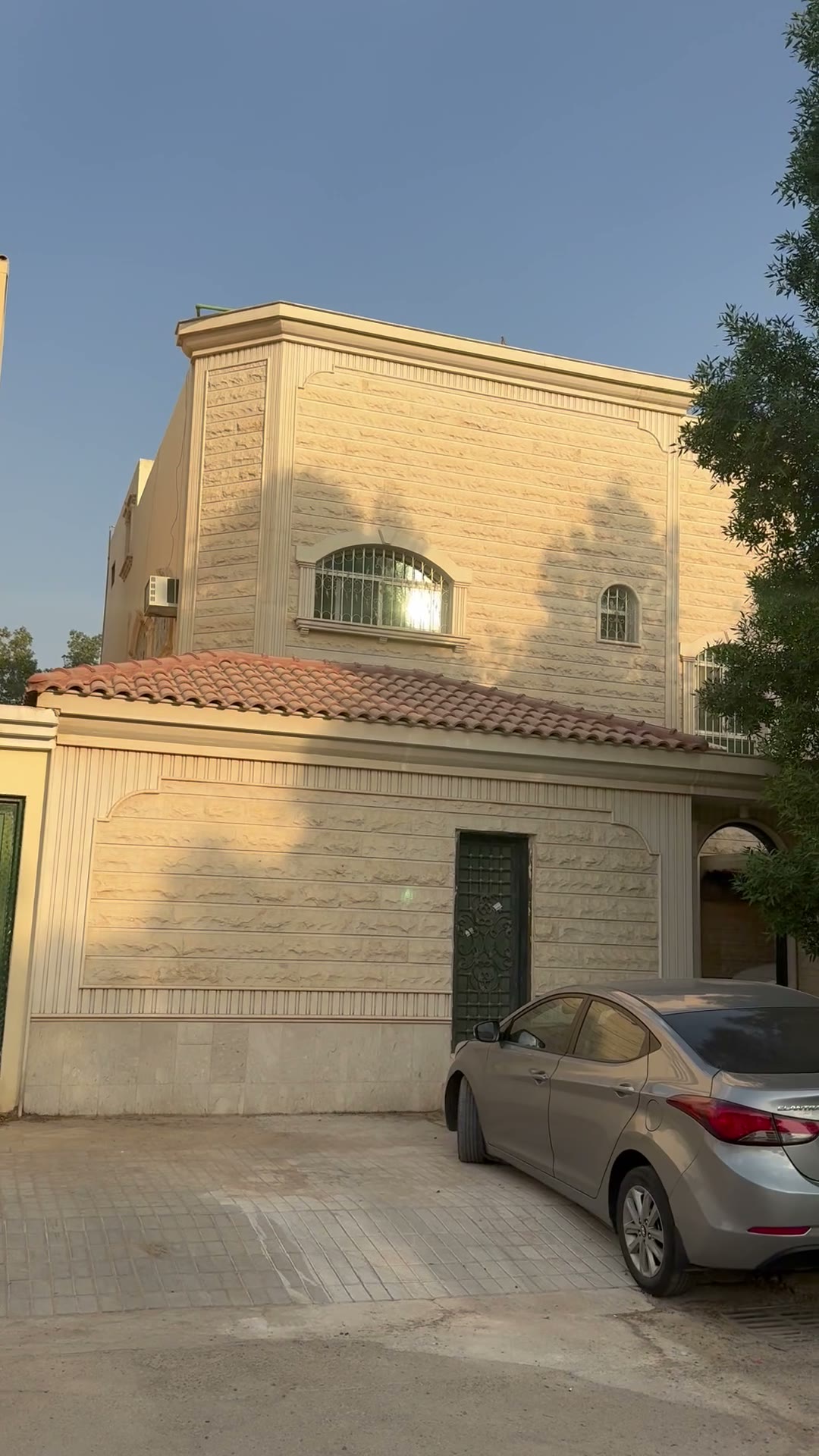  الفيديوهات