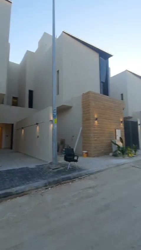  الفيديوهات