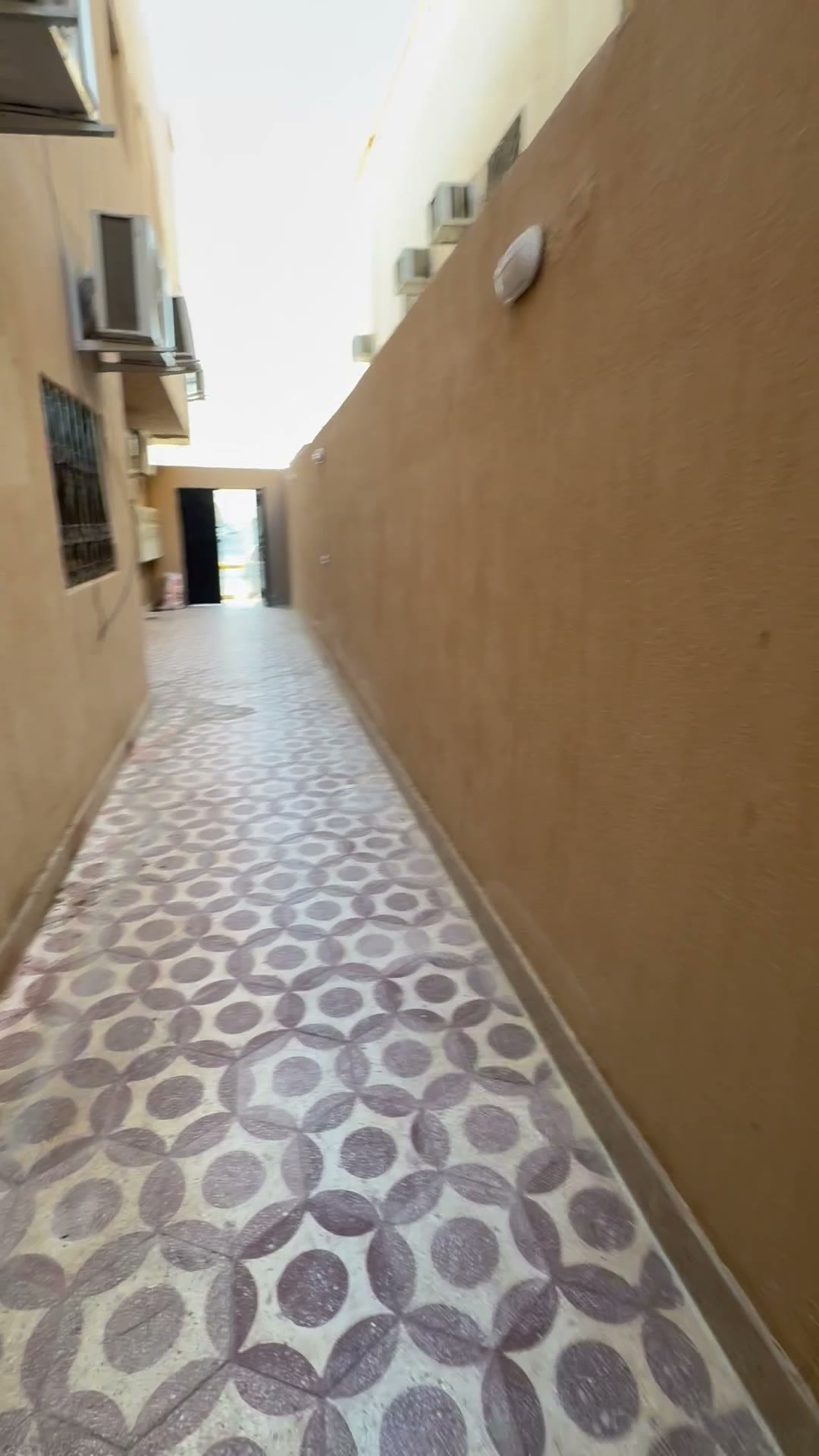  الفيديوهات