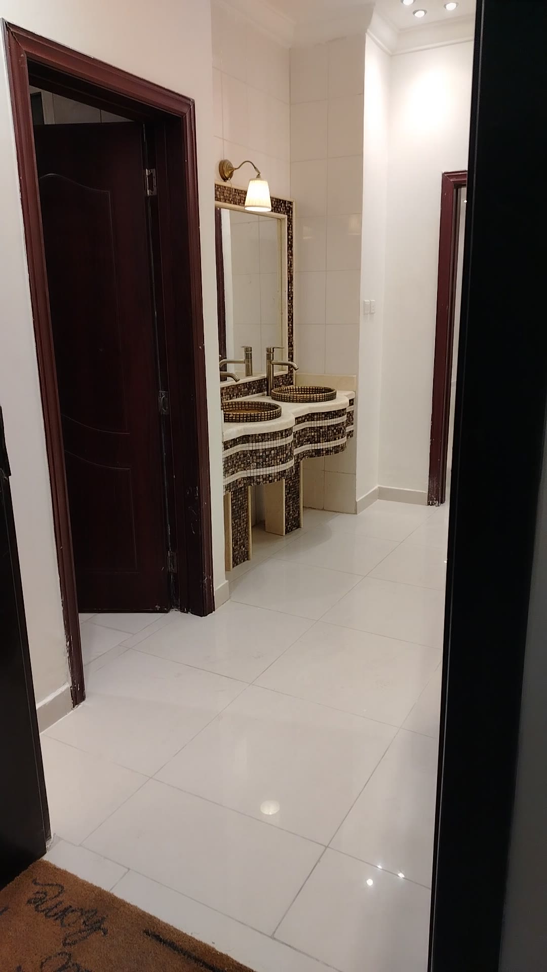  الفيديوهات