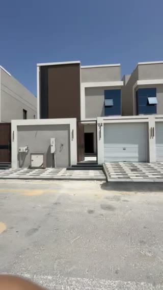  الفيديوهات