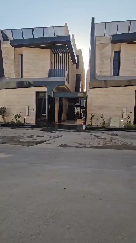  الفيديوهات
