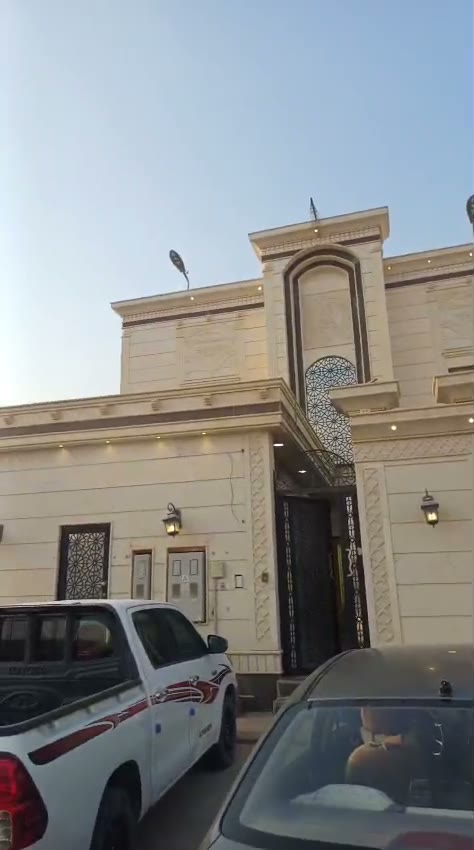  الفيديوهات