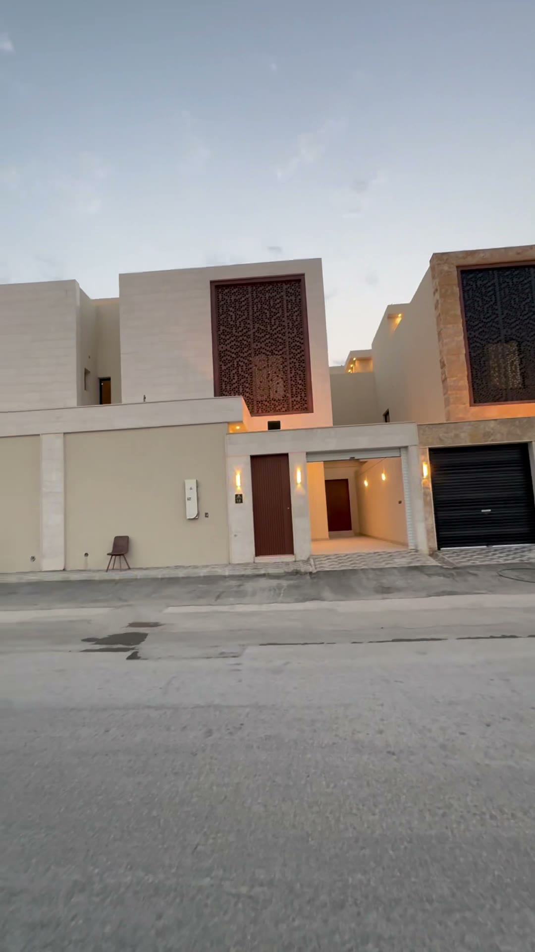  الفيديوهات