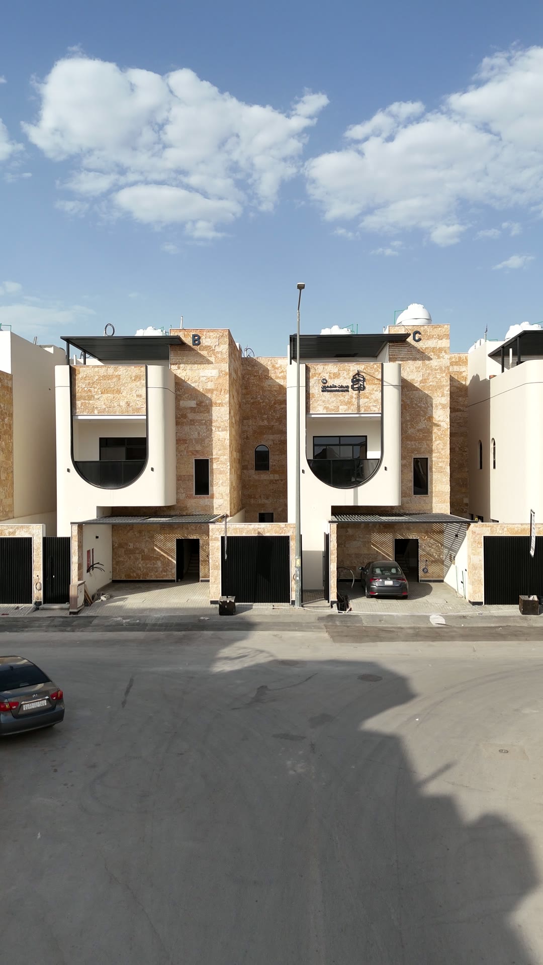  الفيديوهات
