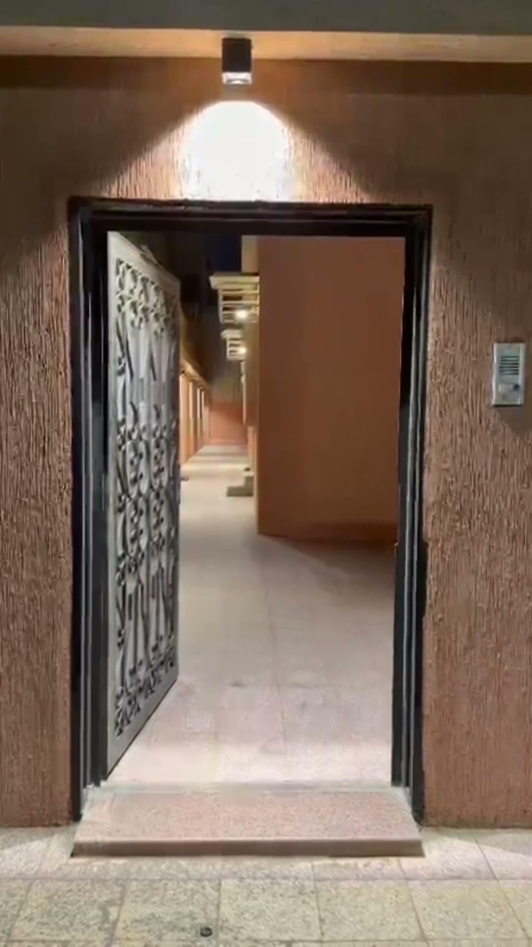  الفيديوهات