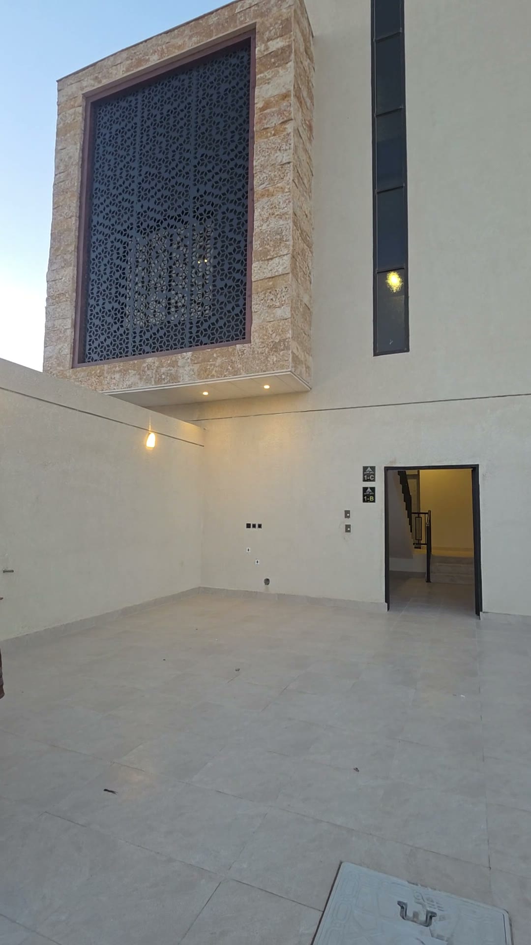  الفيديوهات