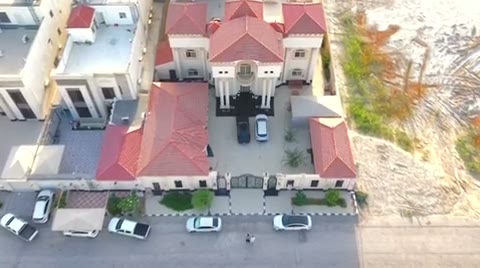  الفيديوهات