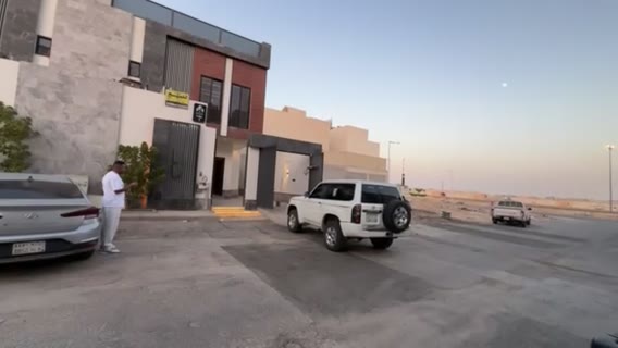  الفيديوهات