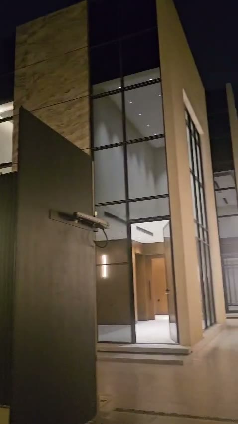  الفيديوهات