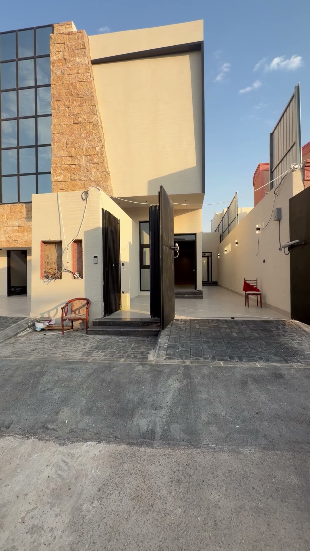  الفيديوهات
