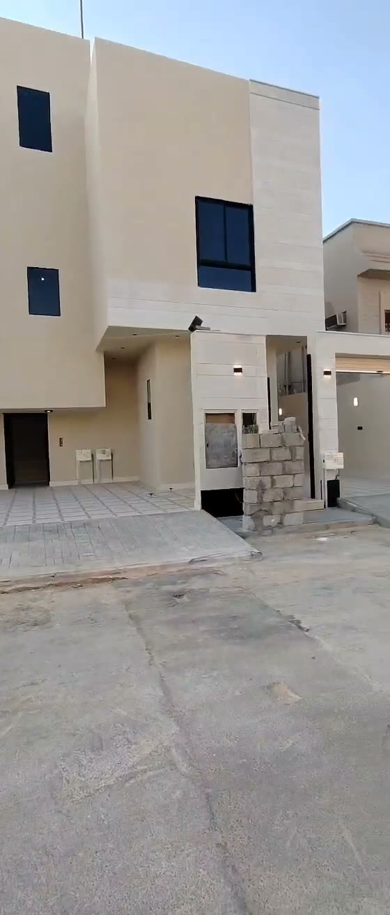  الفيديوهات