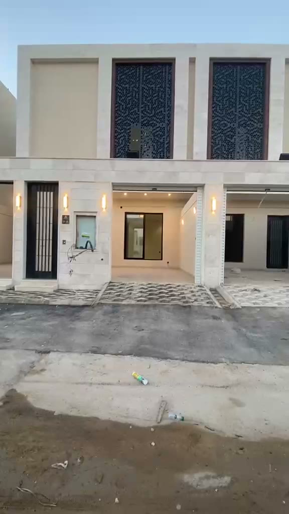  الفيديوهات