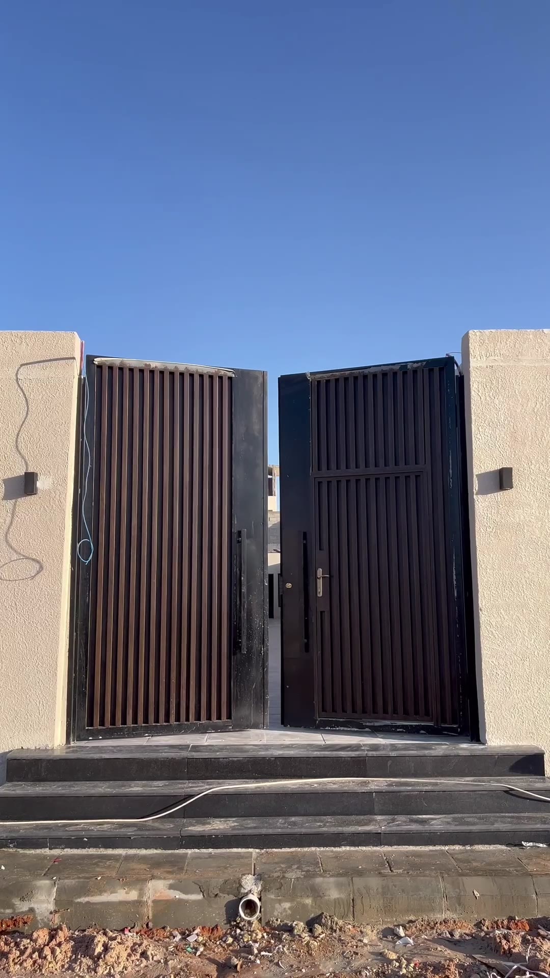  الفيديوهات