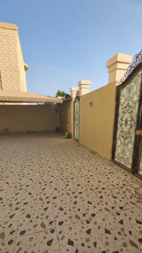  الفيديوهات
