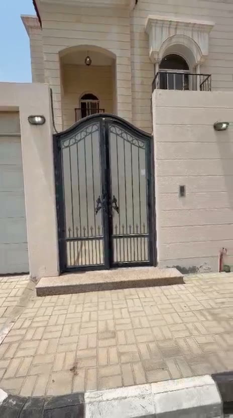  الفيديوهات