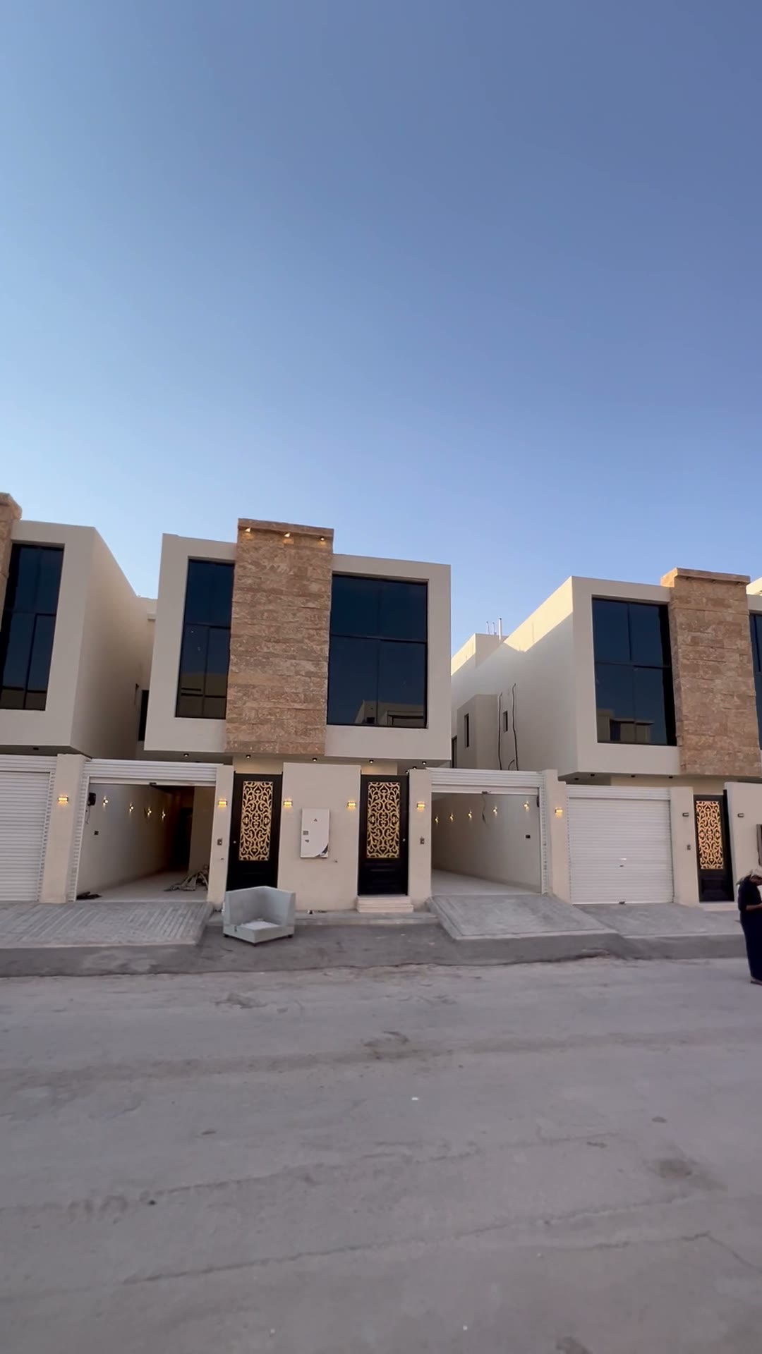  الفيديوهات
