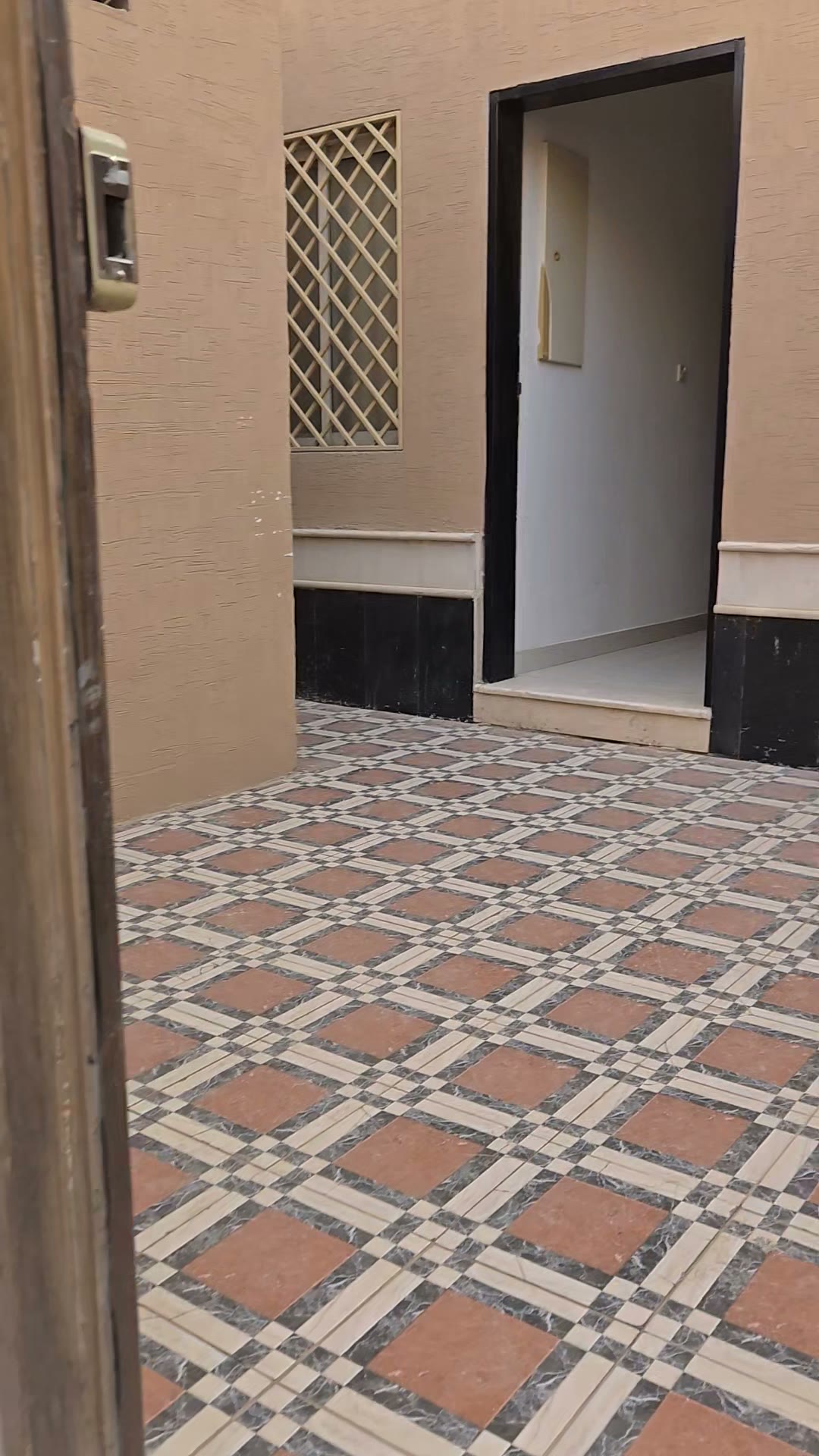  الفيديوهات