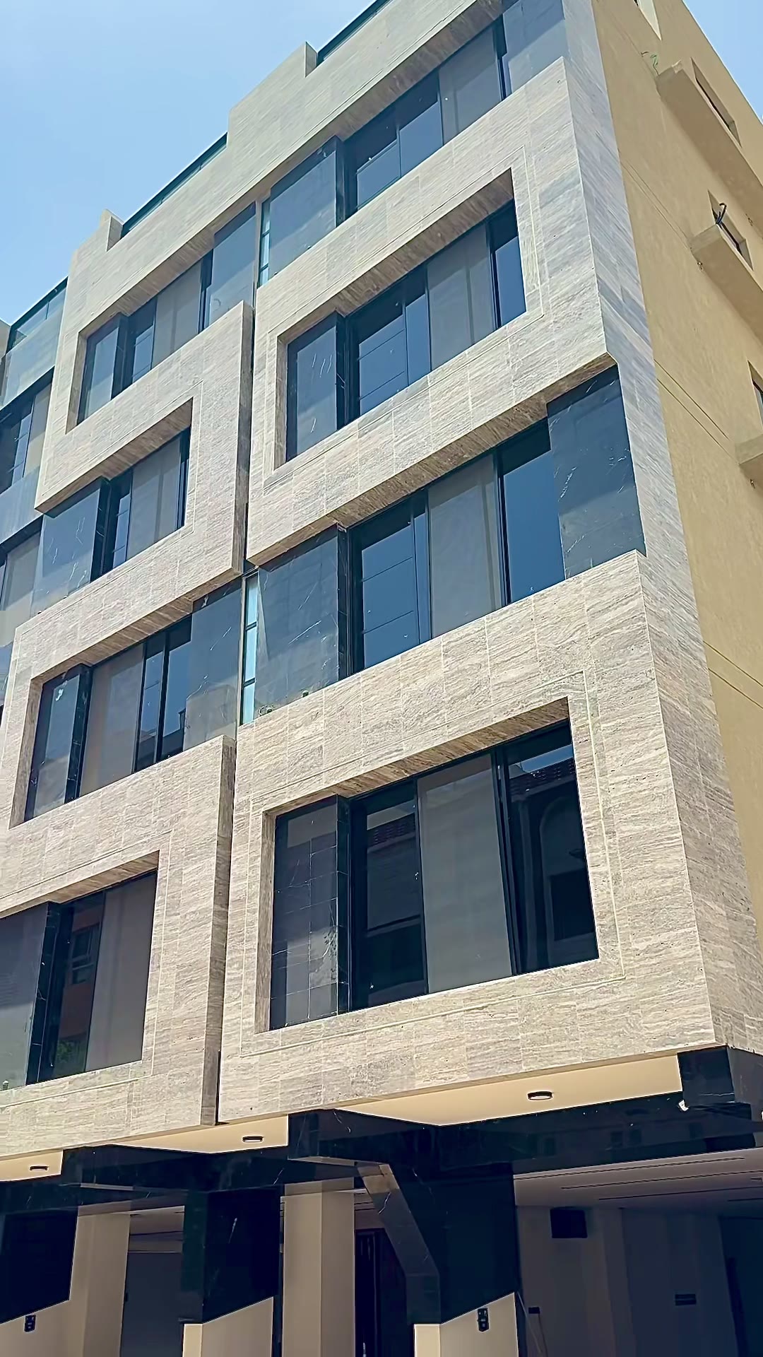  الفيديوهات