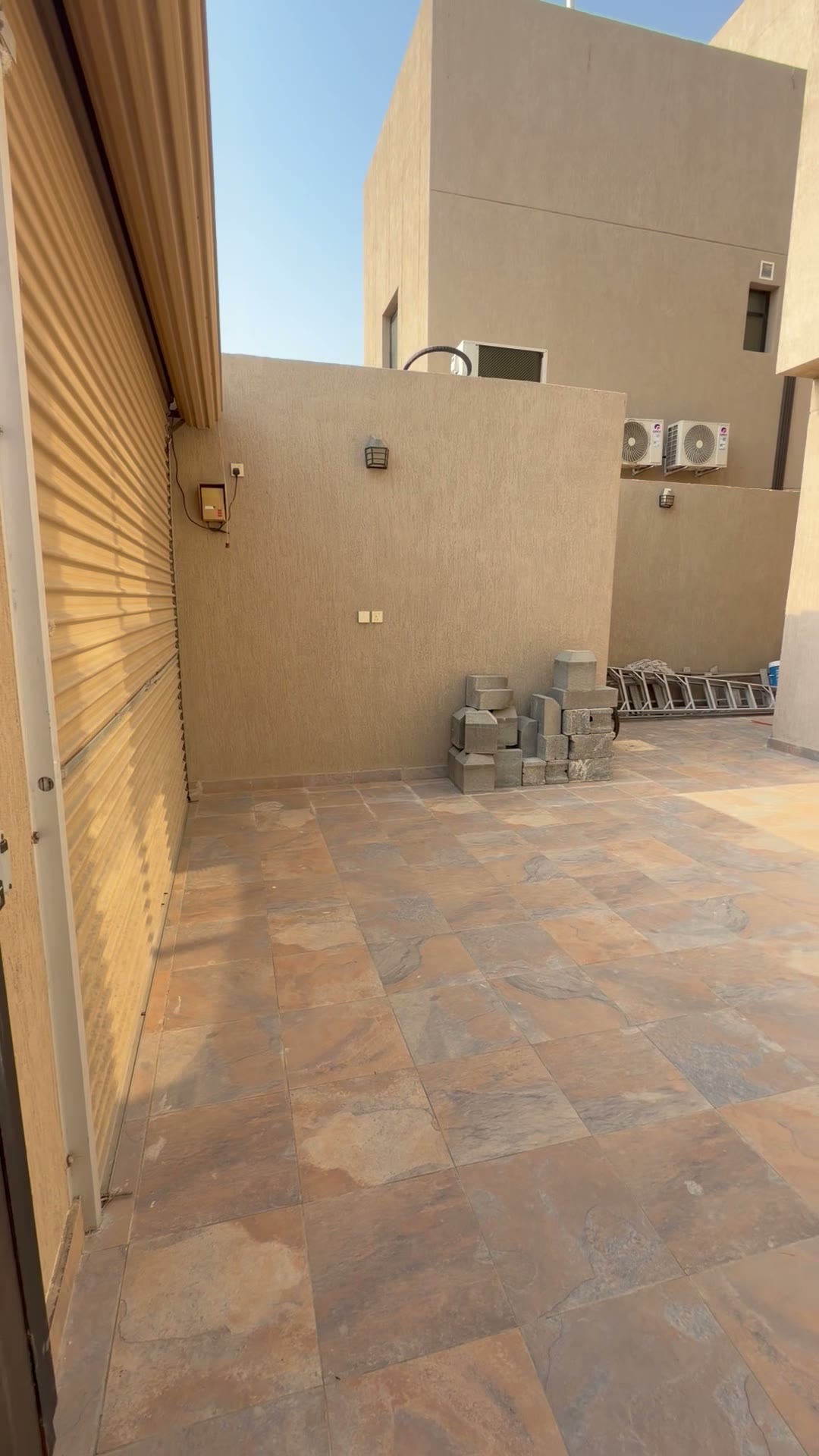  الفيديوهات
