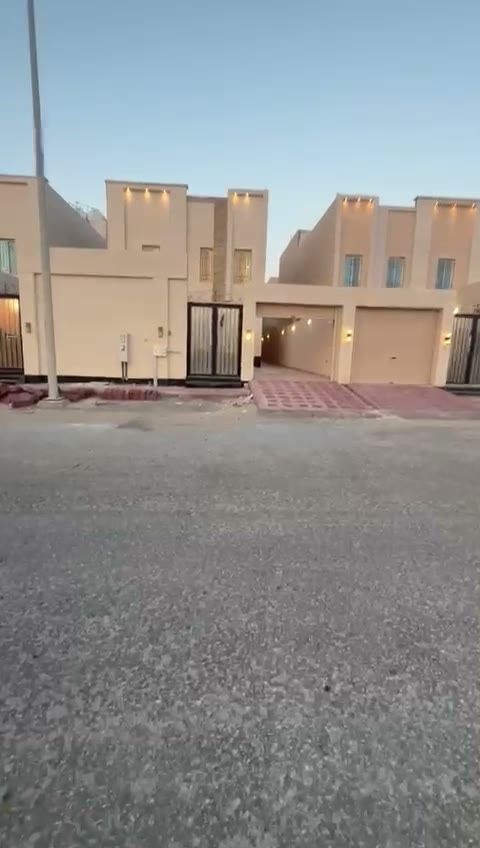  الفيديوهات