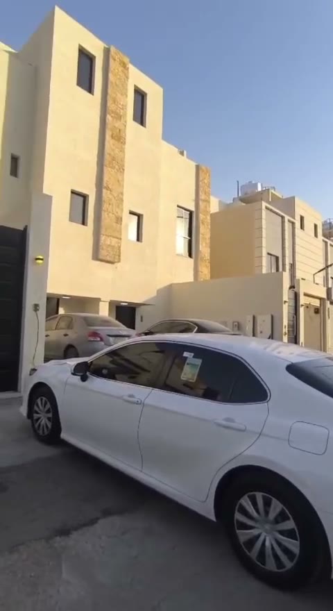  الفيديوهات