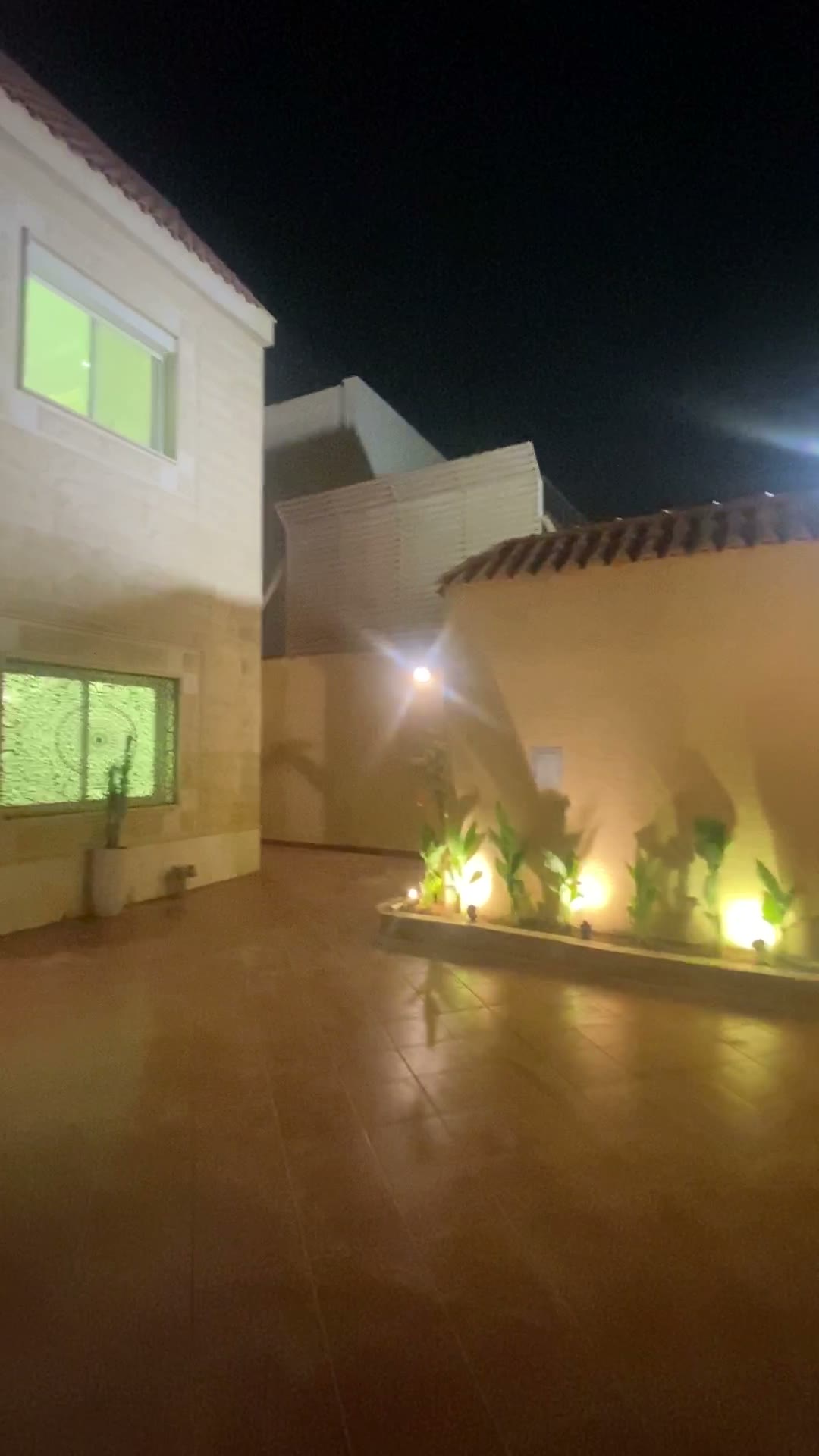  الفيديوهات