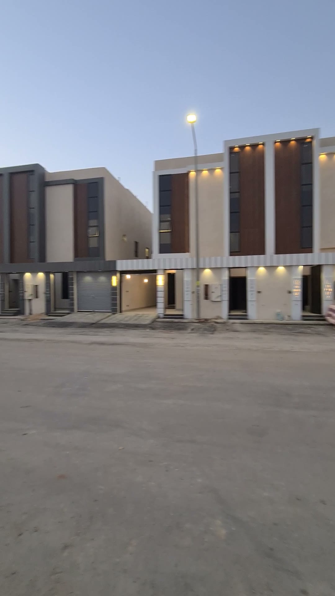  الفيديوهات