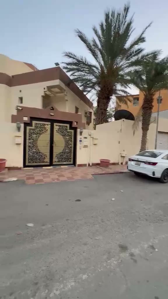  الفيديوهات