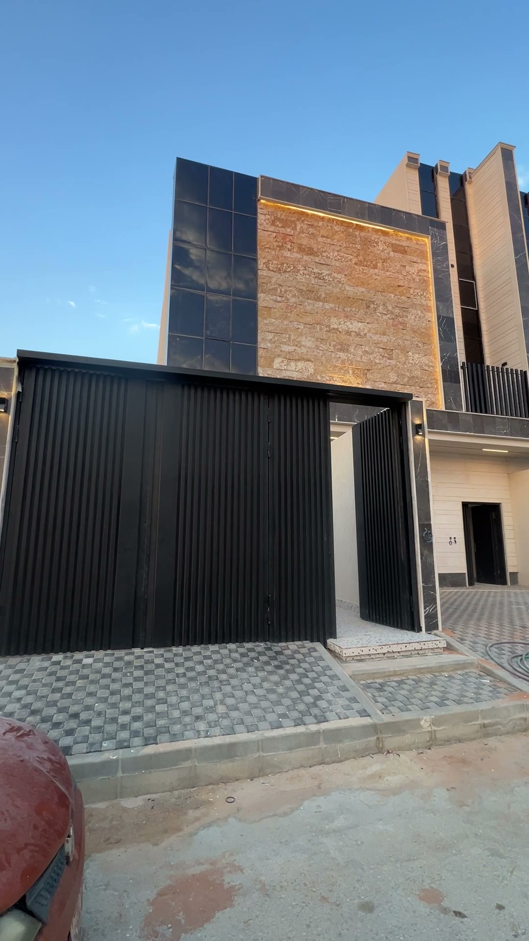  الفيديوهات
