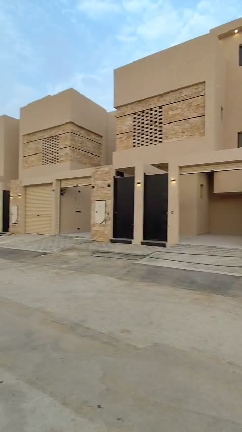  الفيديوهات