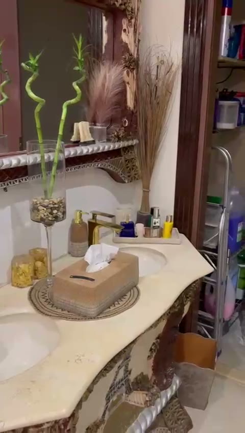  الفيديوهات