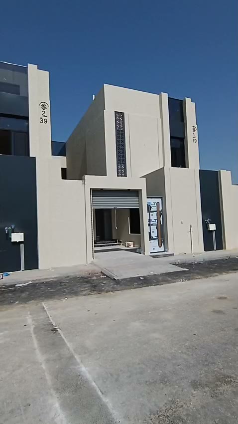  الفيديوهات