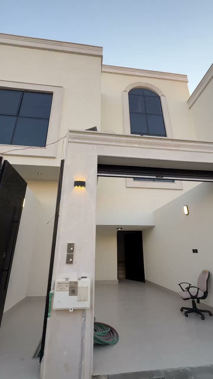  الفيديوهات