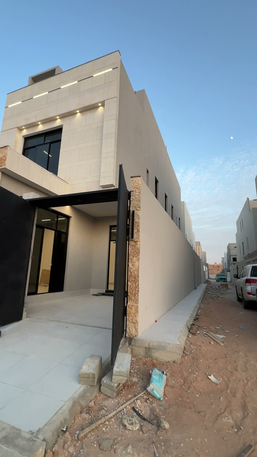  الفيديوهات